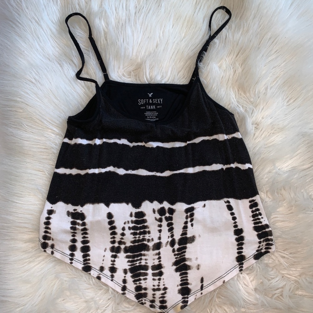 Soft and sexy crop tank